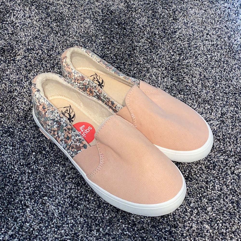 Roxy slip on sneaker